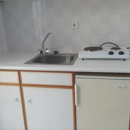Bella Vista Apartment *
